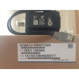 Yaskawa SGM7J-04AFC6S Servo Motor - 750W Precision AC Servo Motor